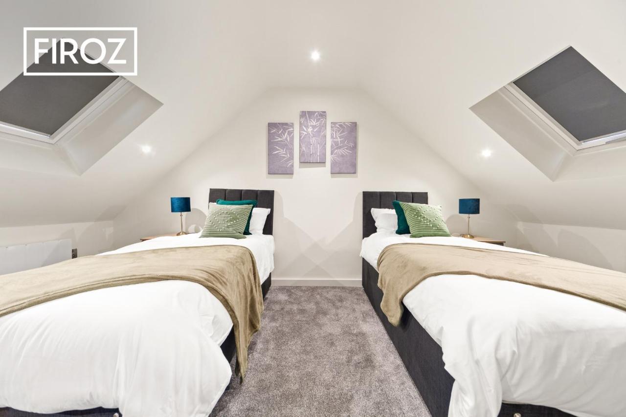 Spacious 4 Bedroom 3 Bath House For Families & Contractors With Free Parking, Fast Wi-Fi & Netflix By Firoz Property Management Leeds  Extérieur photo